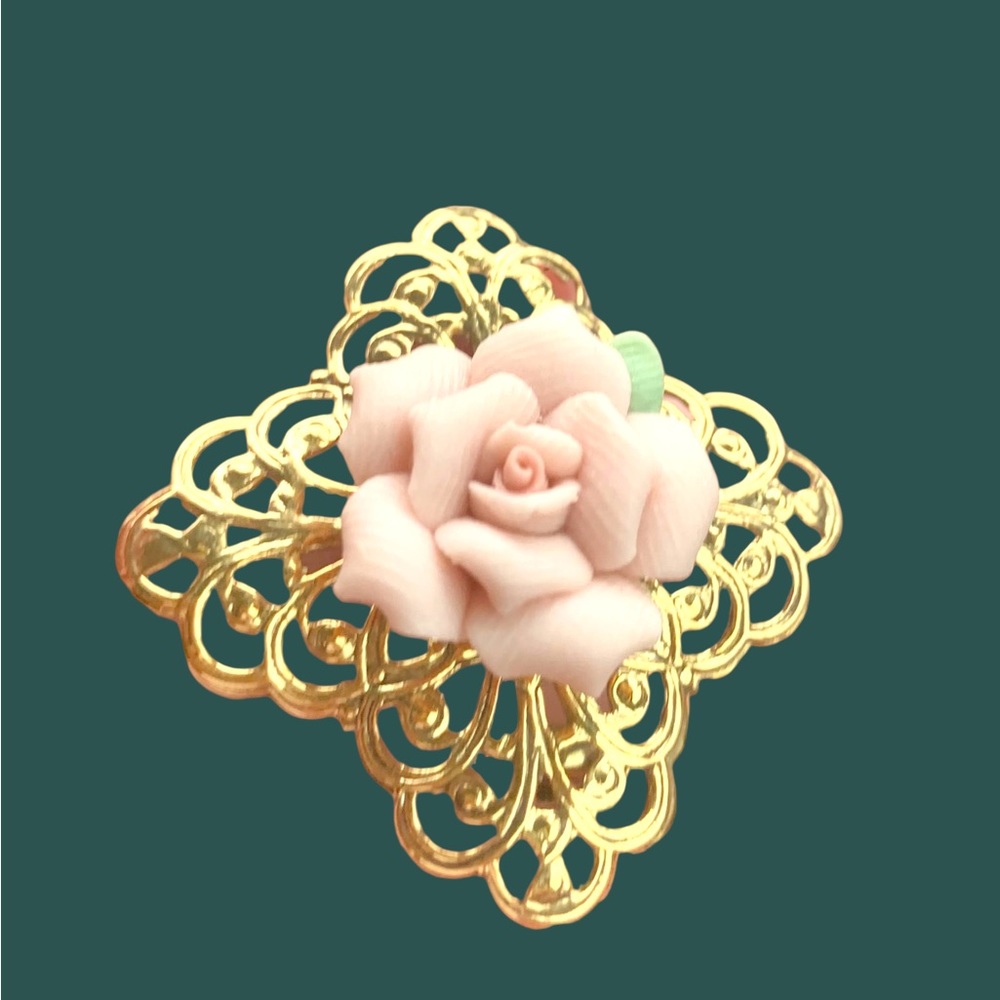 Vintage Pink Porcelain Rose Art Nouveau Brooch Pin